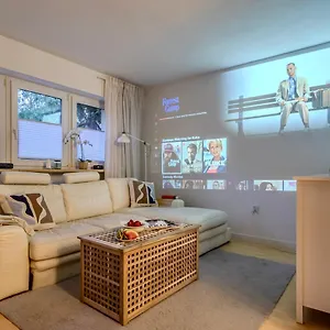  Apartament Rezydencja Filmowa- Wygodny Apartament 10 Min Od Lotniska I Centrum